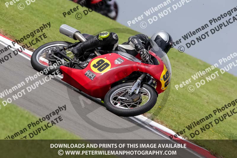 donington no limits trackday;donington park photographs;donington trackday photographs;no limits trackdays;peter wileman photography;trackday digital images;trackday photos